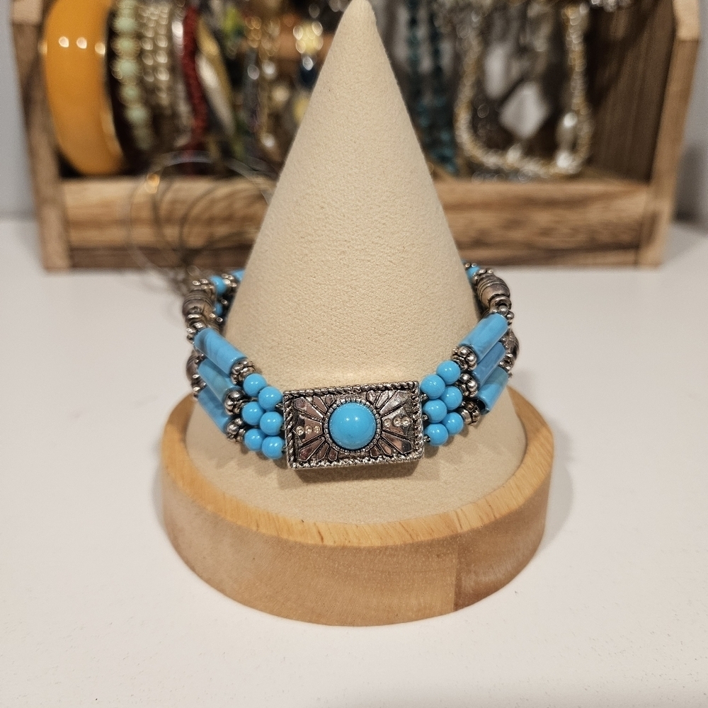 Turquoise and Silver Beaded Bracelet Western Southwest Women's Jewelry